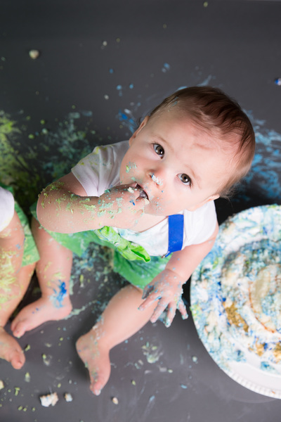 Cake smash, twins, blue and green